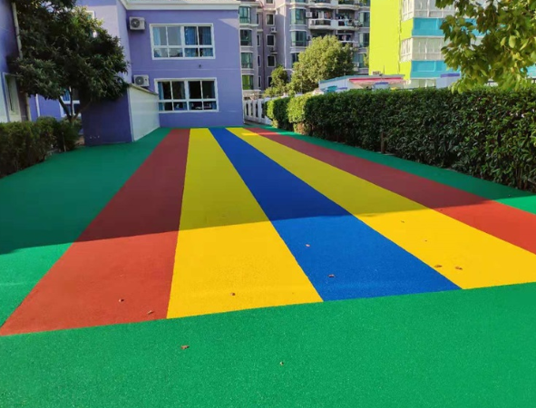 幼兒園EPDM